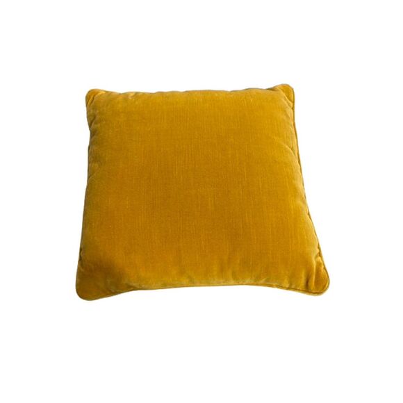 Pier 1 Needlepoint Gold Mushroom Pillow 16 X 16 Vintage - Picture 3 of 6